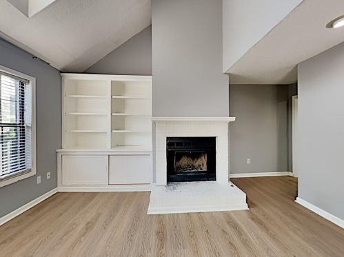 2040 Sand Wedge Cir, Kennesaw GA  30144-2071 exterior