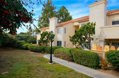 730 Breeze Hill Rd, Vista CA  92081-4319 exterior