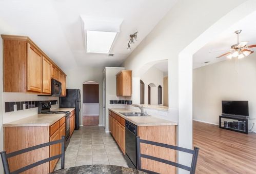 1821 Fairbanks Dr, Princeton TX 75407-2692 exterior