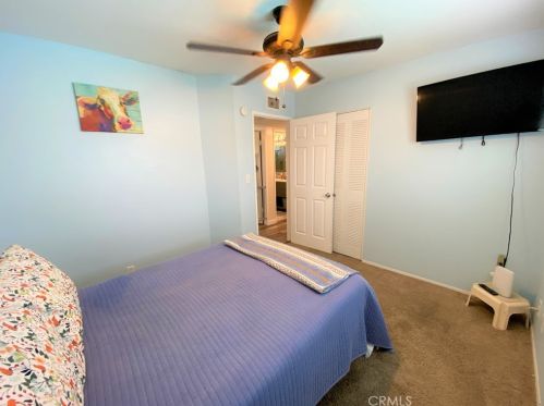 4661 Myra Ave, Cypress CA 90630-4334 exterior