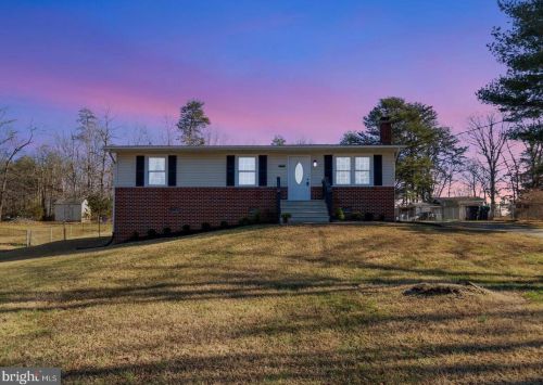 11007 Doe Cir, Fredericksburg, VA 22407-6333