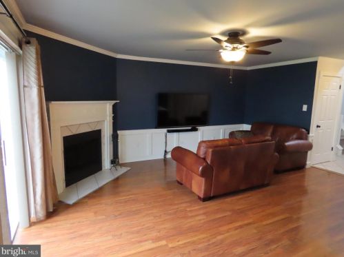 487 Morgan Ct, Southampton, PA 18966-2787