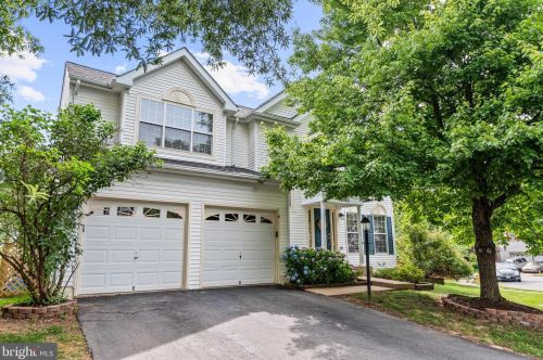 13560 Halter Pl, Woodbridge, VA 22192-3900