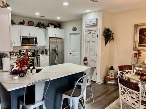 352 Hood Park Dr, Big Canoe, GA 30143-8510