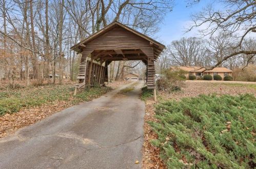 2368 Atlanta Rd, Stockbridge, GA 30281-1304
