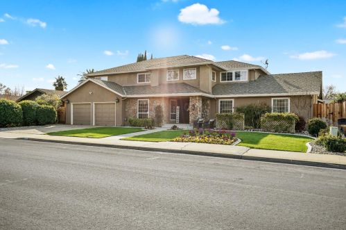1109 Eastridge Dr, Modesto, CA 95355-4635