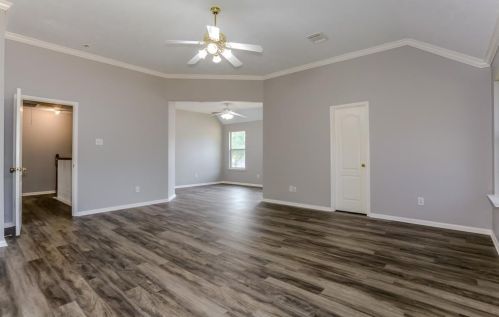 2207 Stoneycreek Park Ct, Conroe TX  77385 exterior