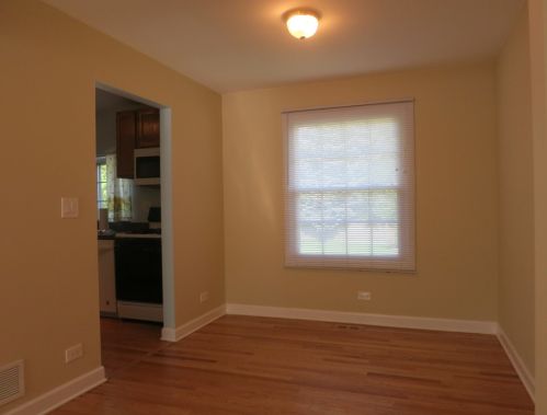 1313 Nantucket Ct, Carol Stream IL  60188-6059 exterior