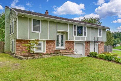 319 Glenmere Ave, Wall Township NJ  07753-5610 exterior