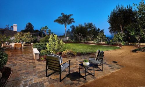 6363 Huntington Dr, Carlsbad, CA 92009-3080