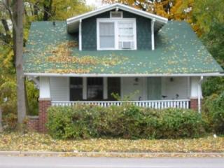 2401 3rd St, Blmgtn IN  47404-5222 exterior