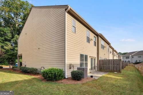 7021 Kingswood Run Dr, Atlanta GA  30340-1865 exterior