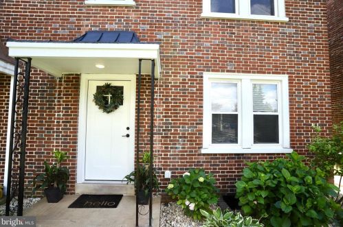 828 Fremont St, Lancaster PA  17603-5442 exterior