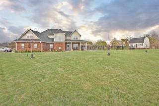6902 Mid Iron Ln, Edmond, OK 73025-1894