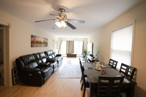 4836 George St, Chicago, IL 60641-5134