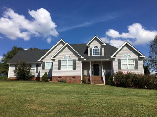 309 Crowfield Dr, Liberty, SC 29657-4004