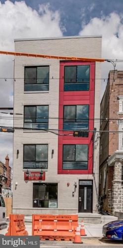 1309 52nd St, Philadelphia, PA 19143-4308