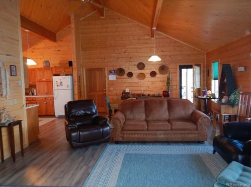 193 Whispering Pines Dr, Masonic Park CO  81154-9595 exterior