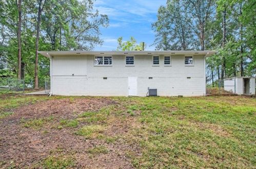 6150 Pisgah Rd, Mableton GA  30126-4802 exterior