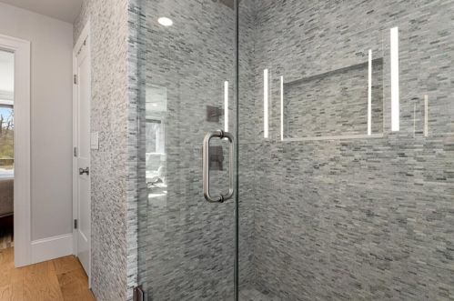 935 Landmark Dr, Atlanta GA  30342-2405 exterior