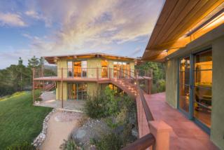 520 Loma Alta Rd, Carmel, CA 93923-9432