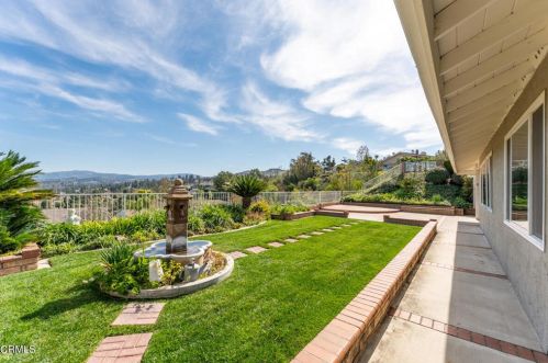 5292 Rural Ridge Cir, Anaheim CA  92807-4647 exterior