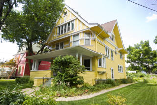 121 Park Ave, Dekalb, IL 60115-3103