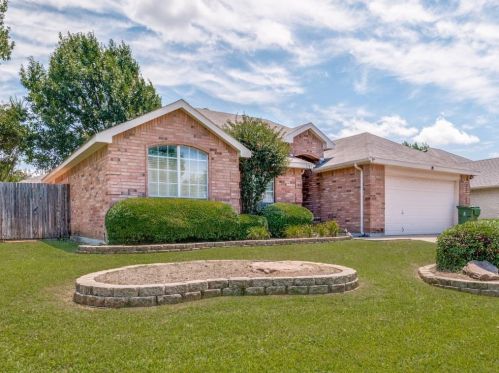 1703 Fern Dr, Midlothian TX  76063-6277 exterior