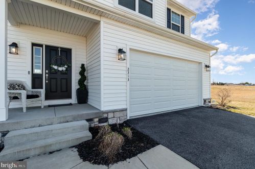 2313 Palomino Rd, York PA  17315 exterior