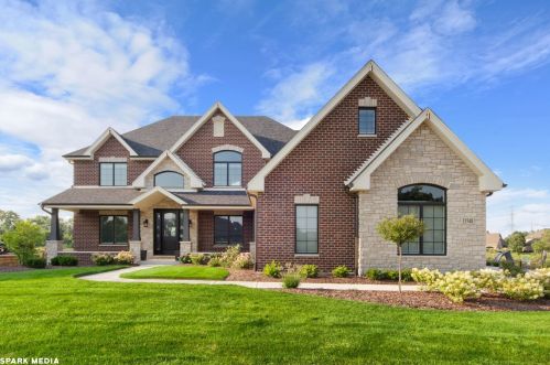 11948 Elise Blvd, Frankfort, IL 60423-7993