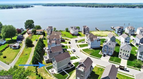 349 Marina Ave, Aberdeen MD  21001-4204 exterior