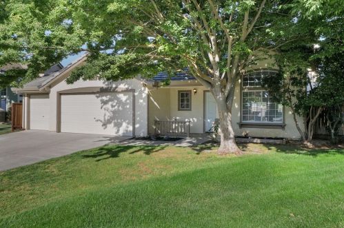 75 Country Ct, Tracy, CA 95376-4619
