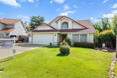 207 Montville Ct, Vacaville, CA 95688-9231