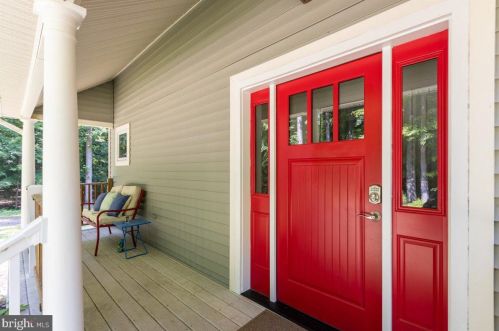 1498 Branchwood Dr, Gambrills, MD 21054-2141