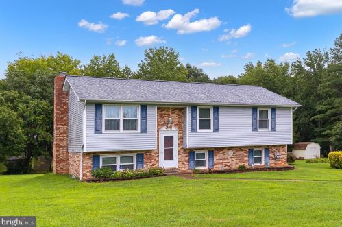 11725 Kennedy Ln, Fredericksburg, VA 22407-6440
