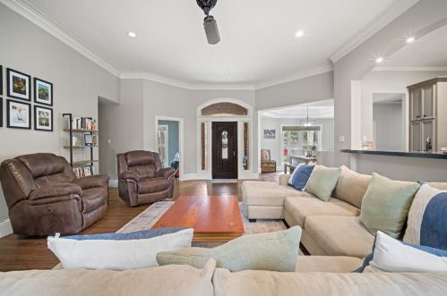 3505 Falcon Way, Conroe TX  77304-0048 exterior