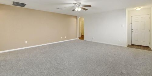 1444 Breanna Ln, Uhland TX  78640 exterior