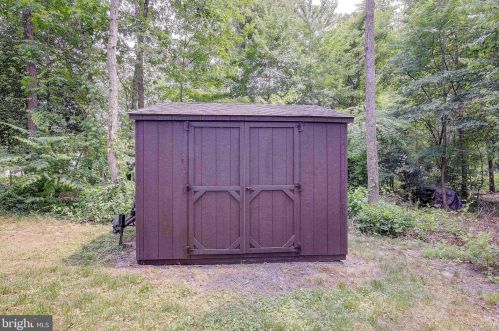 285 Michener Ct, Severna Park MD 21146-2051 exterior