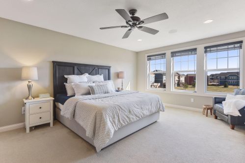 15972 Elmwood Way, Saint Paul MN  55124-4250 exterior