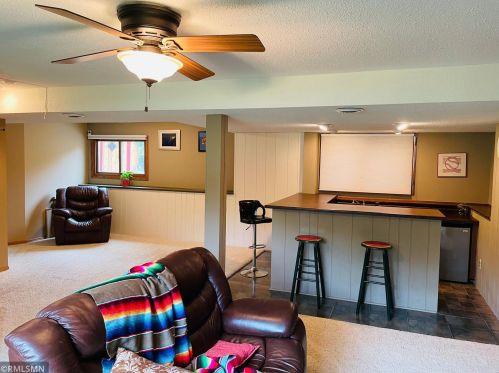 151 Dennison Ave, Saint Paul MN  55126-6237 exterior