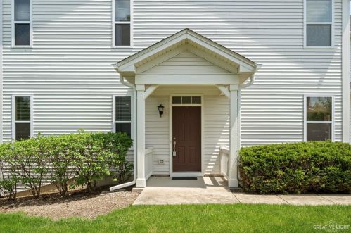 381 Chesapeake Ln, Oswego, IL 60543-4026
