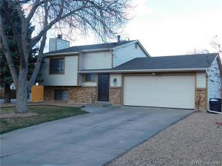 10 Macon Ct, Denver, CO 80010-4642