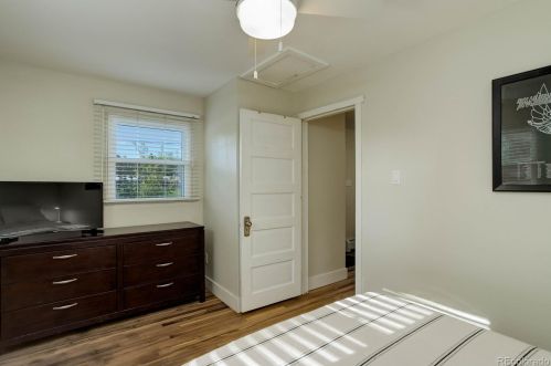 4895 Pennsylvania St, Englewood CO 80113-6920 exterior