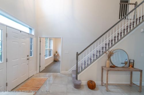 140 Plumstead Dr, East Freehold NJ  07728-9513 exterior