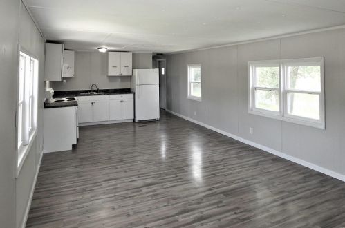 2028 Golden Vicary Dr, Pendleton MO  63383-3224 exterior