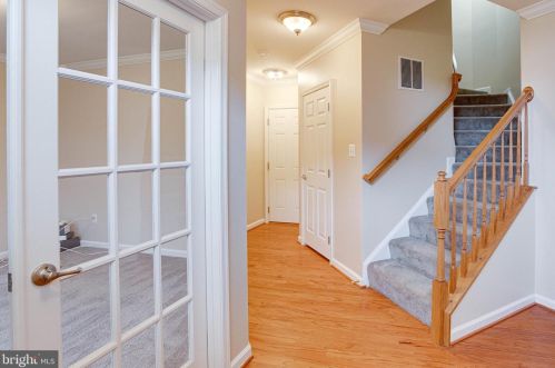 2297 Merseyside Dr, Woodbridge, VA 22191-6549