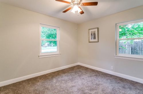 3451 Suffolk Dr, Fort Worth TX  76109-4523 exterior