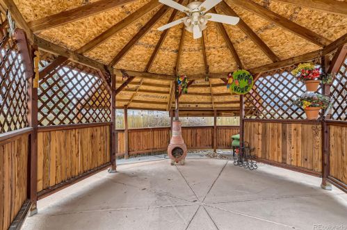 17118 Evans Dr, Aurora CO 80013-1248 exterior