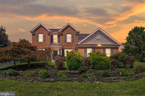 14936 Honey Locust Ct, Woodbridge, VA 22193-6030