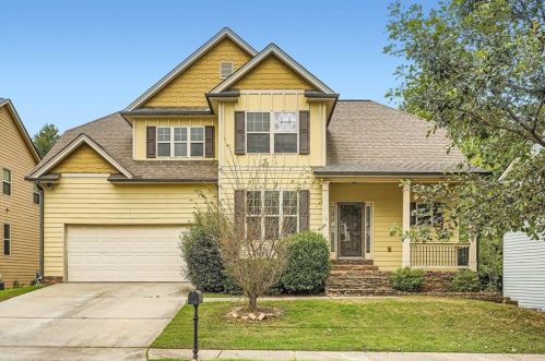 42 Camden Cir, Newnan, GA 30265-5551